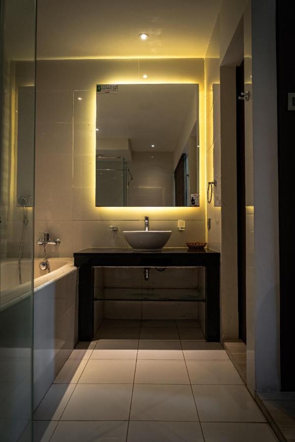 Sanghyang Indah Spa Resort Аньер Экстерьер фото