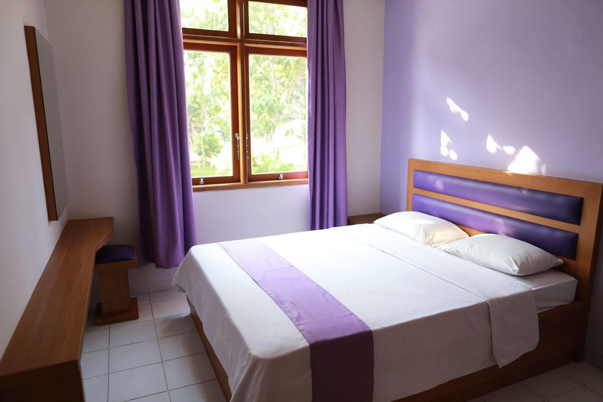Sanghyang Indah Spa Resort Аньер Экстерьер фото