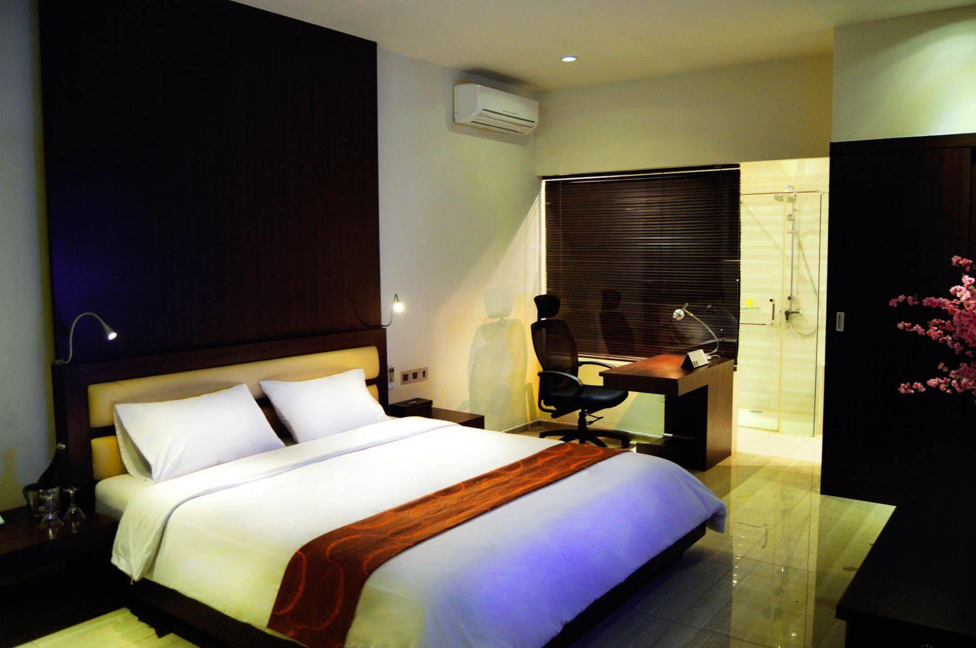 Sanghyang Indah Spa Resort Аньер Экстерьер фото