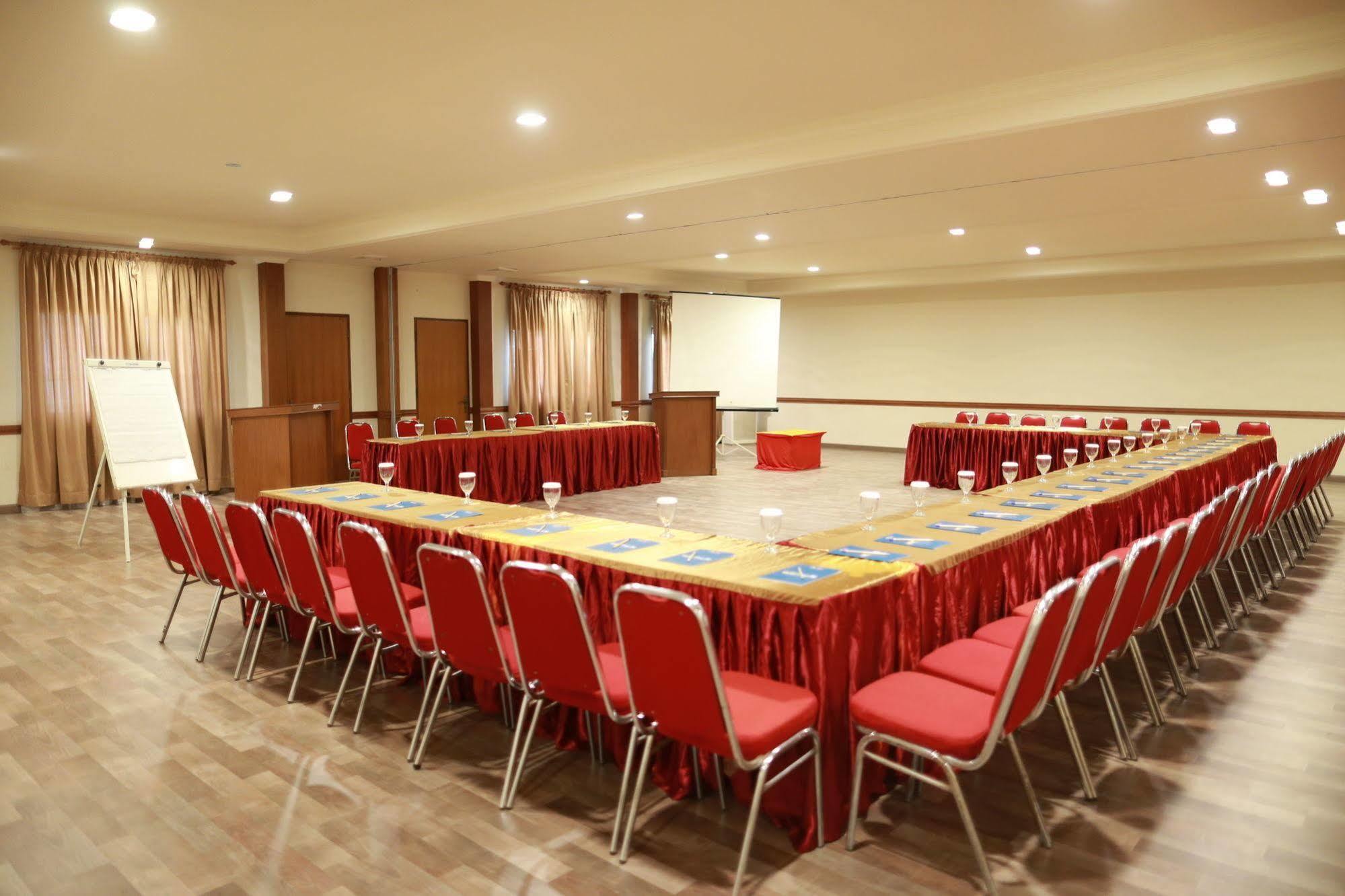 Sanghyang Indah Spa Resort Аньер Экстерьер фото